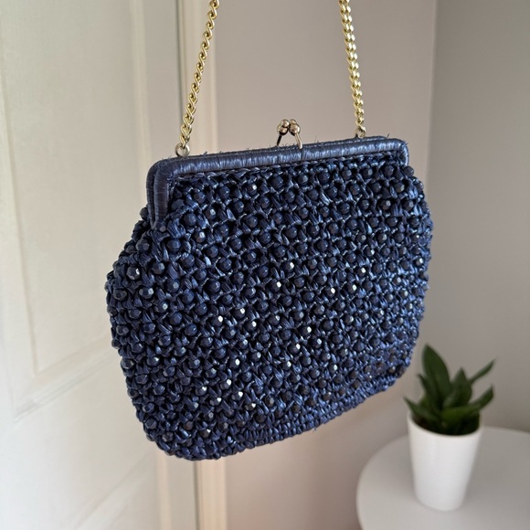 Vintage 1960s navy blue beaded raffia clutch bag with gold chain wristlet strap - Picture 1 of 3